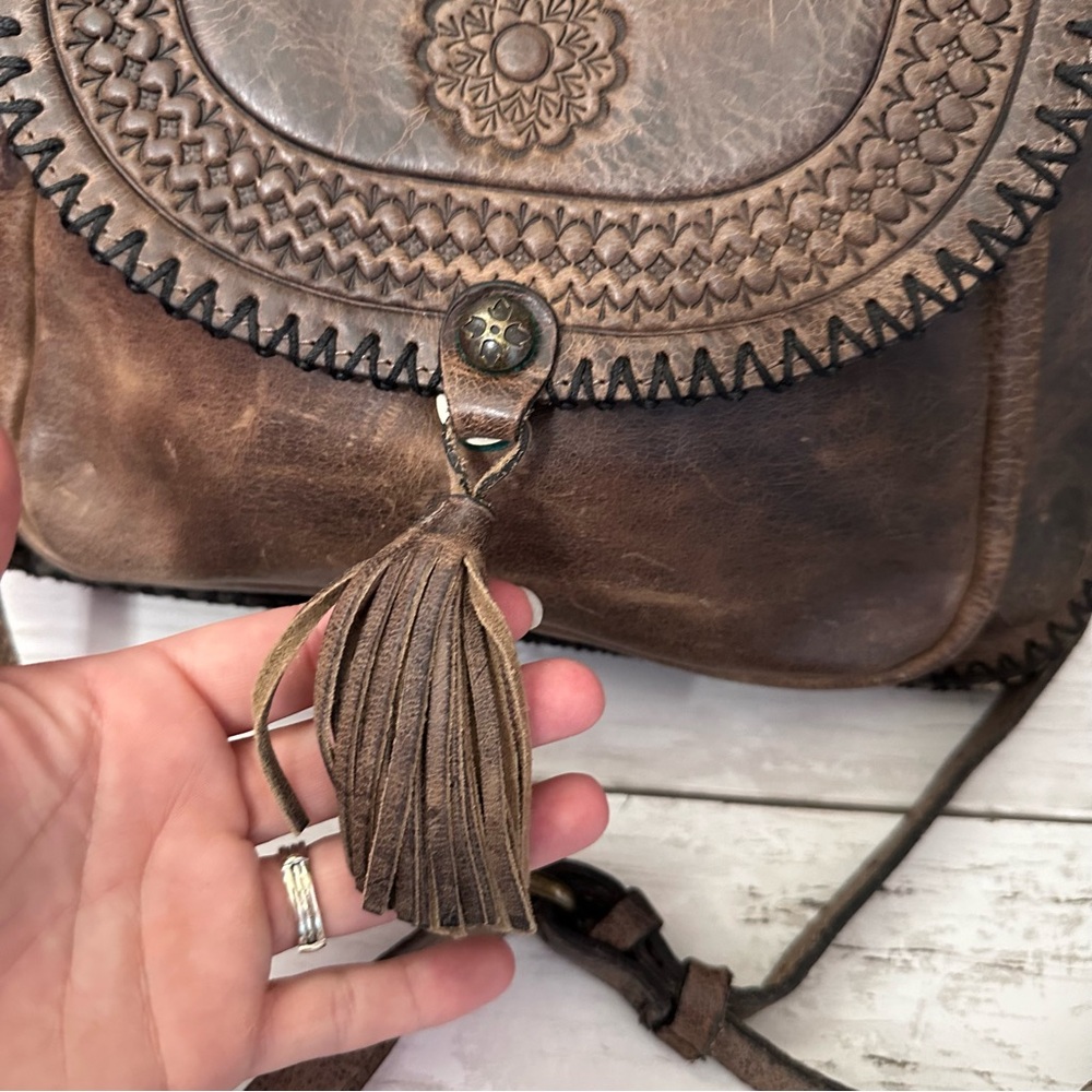 PATRICIA NASH Beaumont Artesian Tooled Leather Crossbody Bag Handbag - Picture 13 of 16